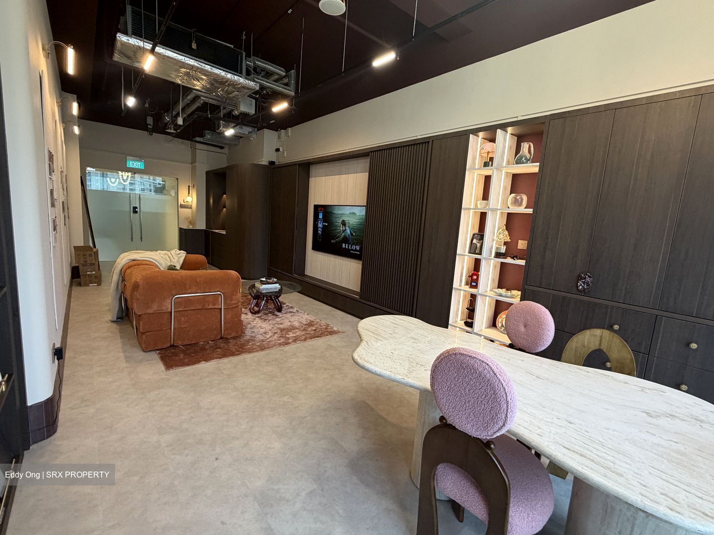 Woods Square (D25), Office #632392951